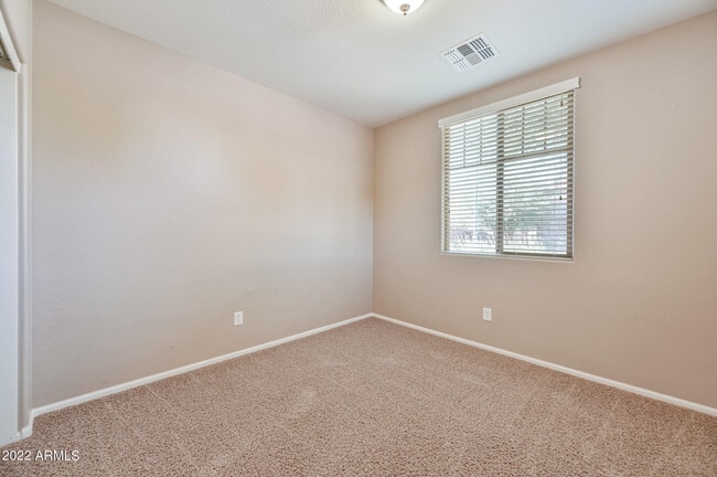 Building Photo - 8767 W Fleetwood Ln