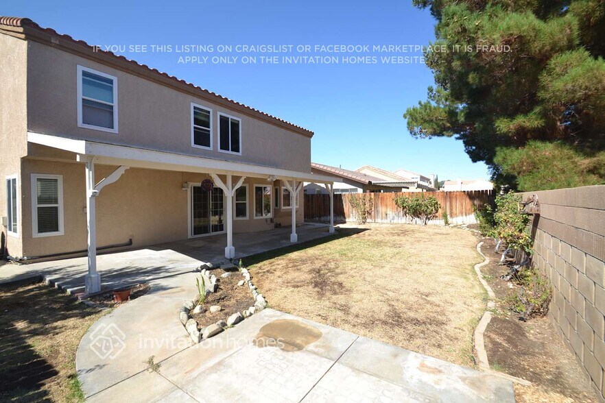 Building Photo - 2261 Gregory Ave