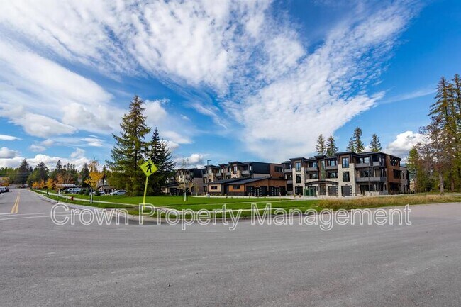 Building Photo - 317 Akers Ln