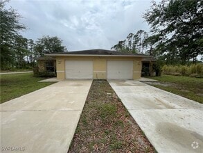Building Photo - 1088 Jaguar Blvd