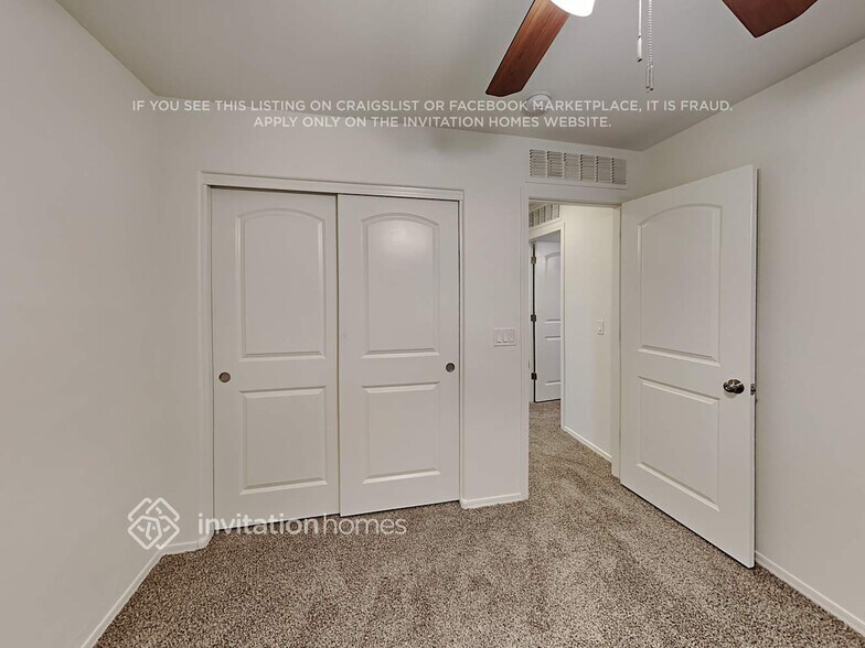 Building Photo - 1171 N 163rd Dr