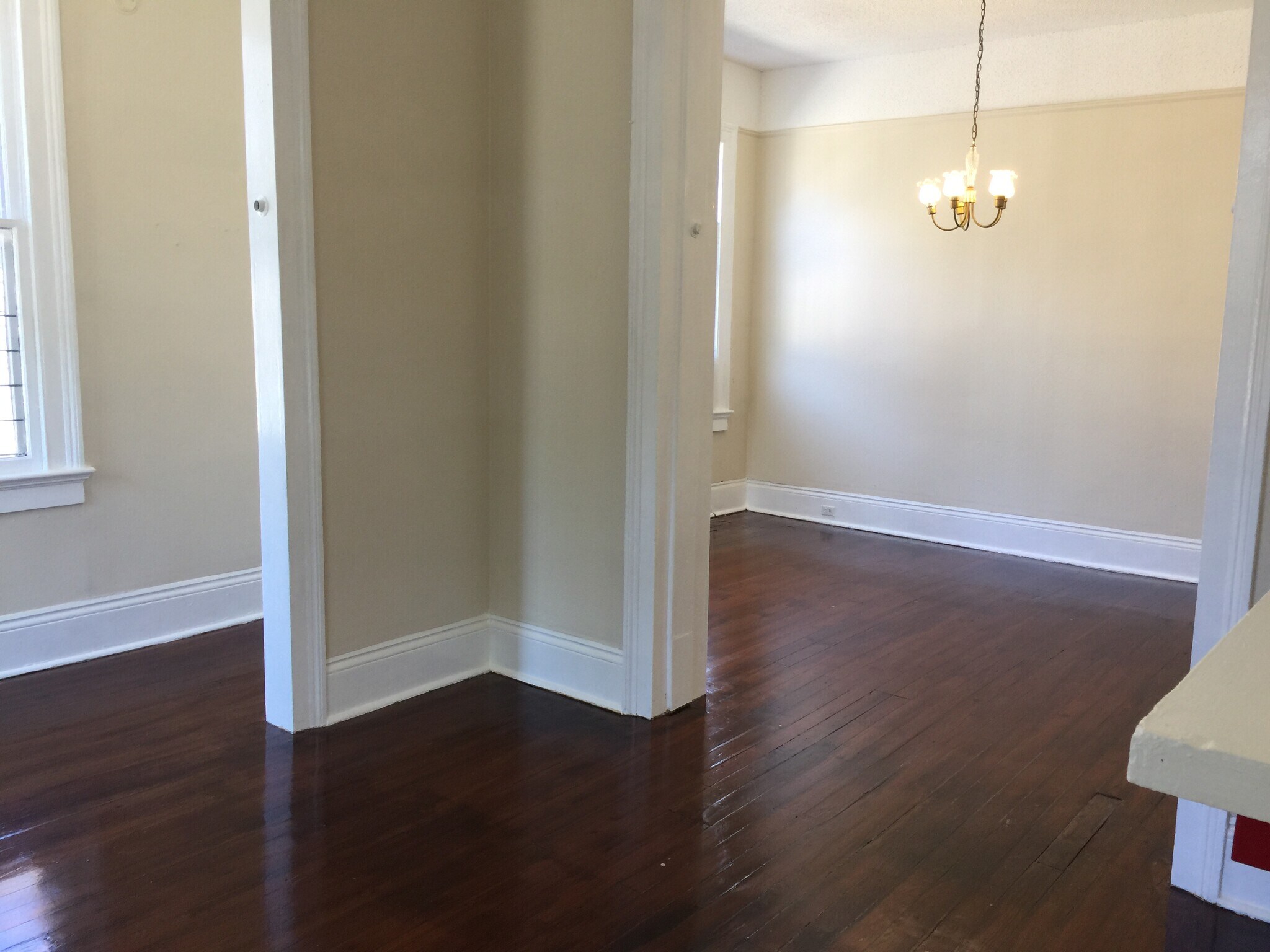 Building Photo - 1729 Burdette St