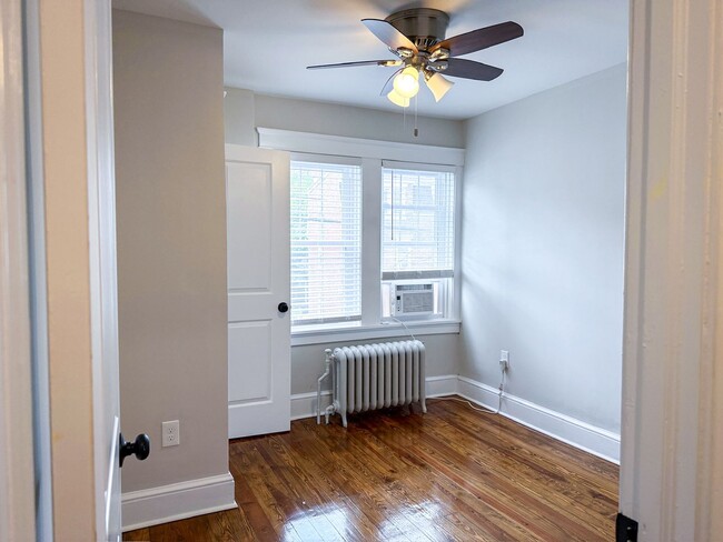 Building Photo - Stunning 3-Bedroom Twin Home in the Heart of Phoenixville! Available NOW!
