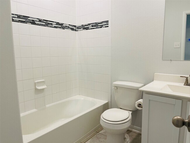 Building Photo - 14206 Alpine Fir Dr