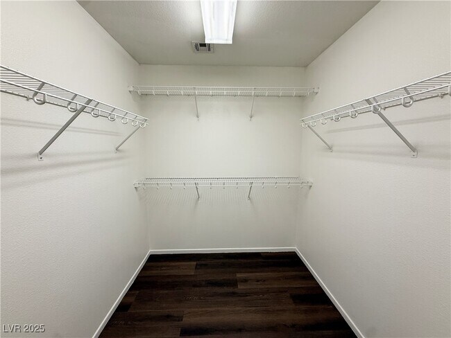 Building Photo - 6228 Mercer Valley St