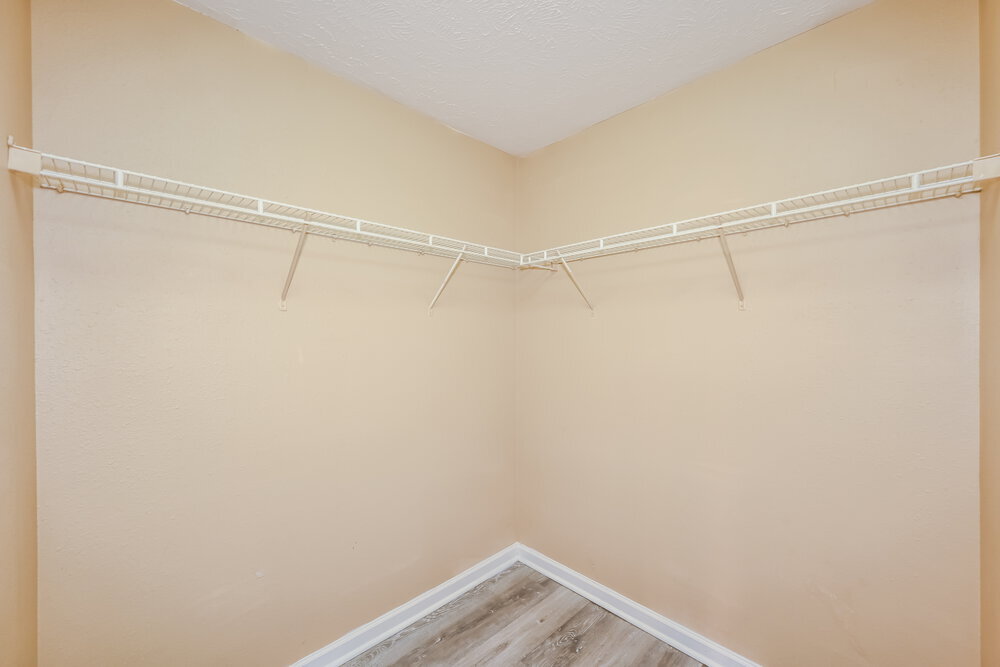 Building Photo - 1303 Tonya Dr