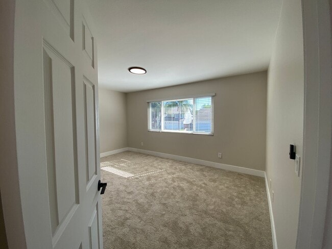 Building Photo - Bright & Upgraded 4BD/3BA Rental in San Ma...