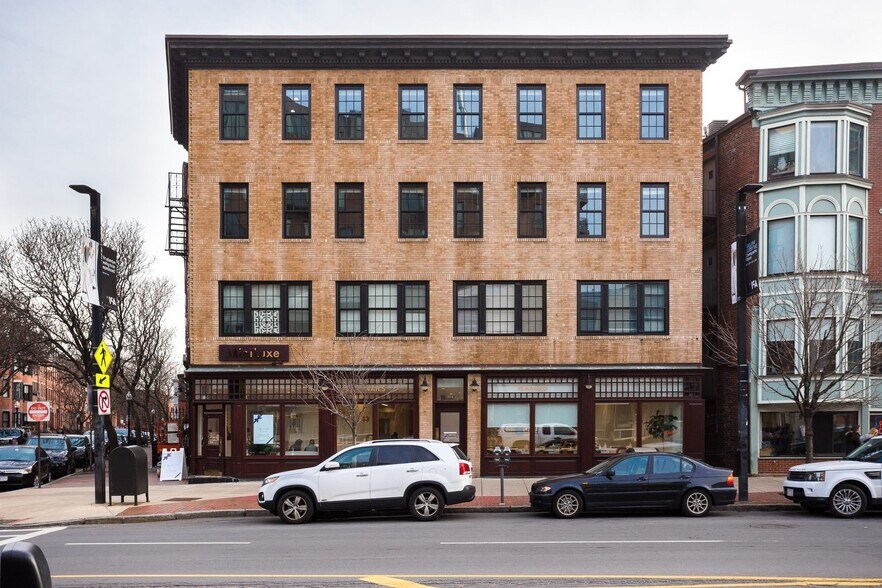 Building Photo - 534 Tremont St