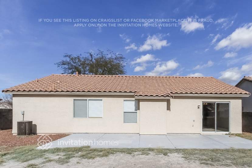 Building Photo - 115 Quailbush Dr