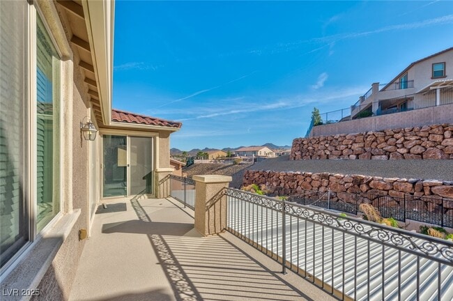 Building Photo - 2807 Athens Ridge Dr