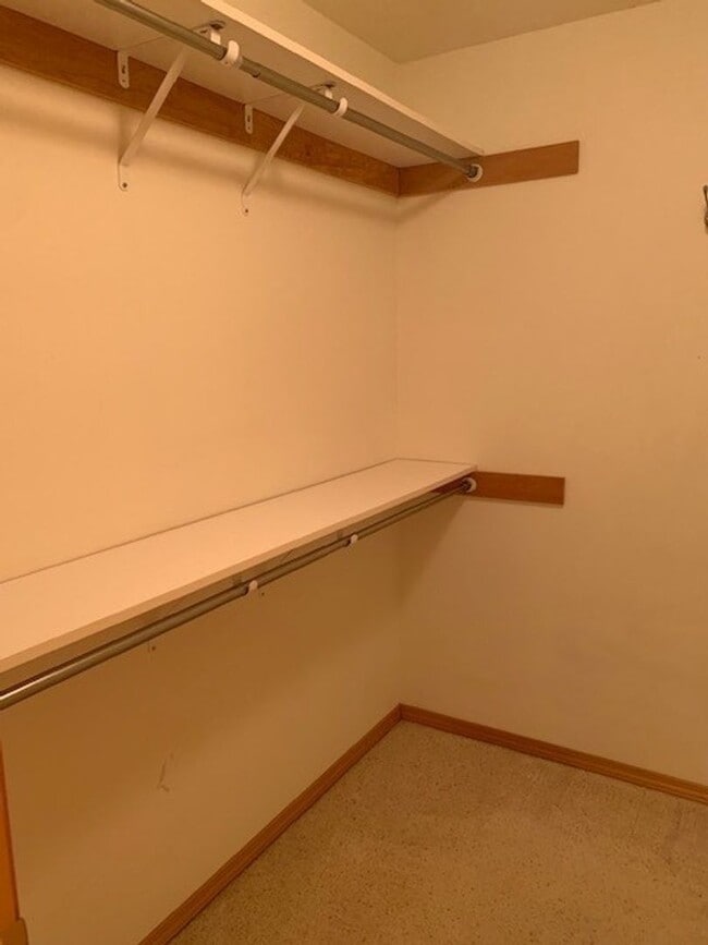 Building Photo - 3 Bedroom House on Quarter Acre!