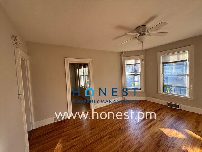 Building Photo - 103 Rackleff St