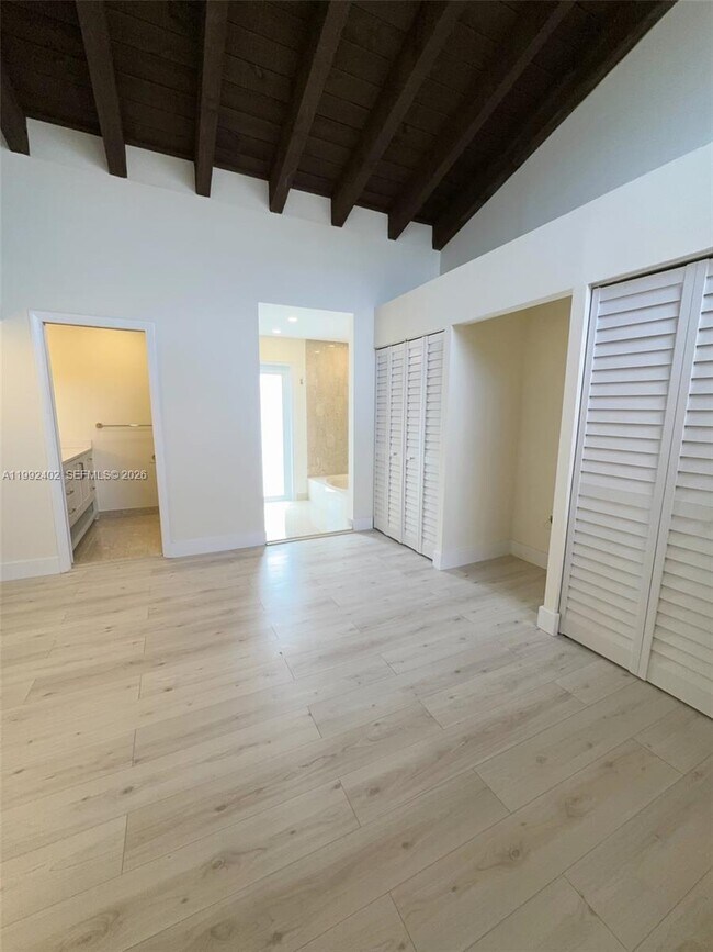 Building Photo - 9280 Biscayne Blvd