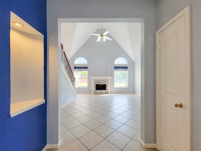 Building Photo - 6410 Coley Park