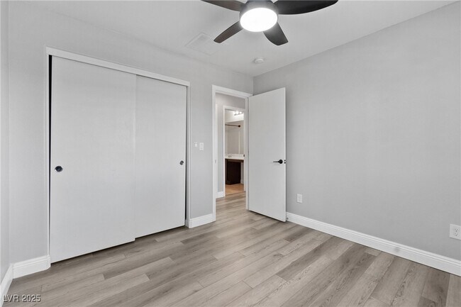 Building Photo - 10206 Gibson Isle Dr