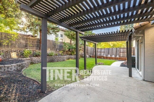 Building Photo - 3205 Corniche Ln