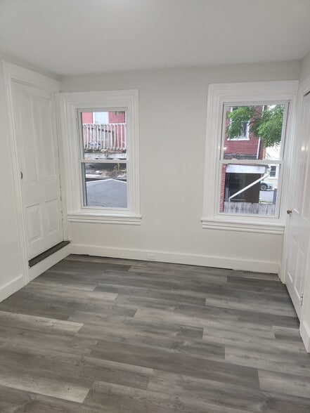 Building Photo - 411 S Arch St