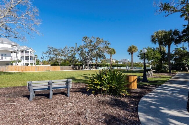 Building Photo - 130 164th Ave