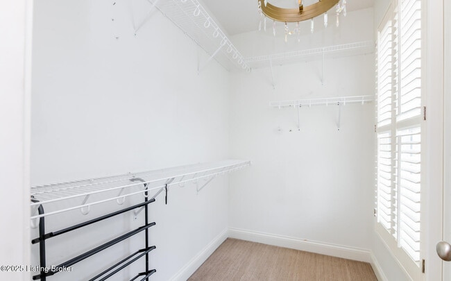 Building Photo - 9413 Civic Way