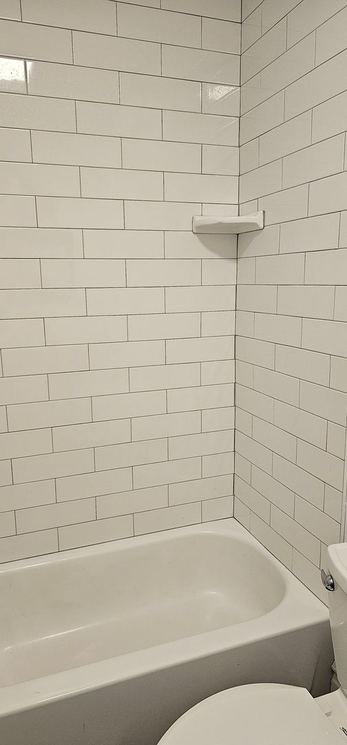 Building Photo - 3841 Shenandoah Ave