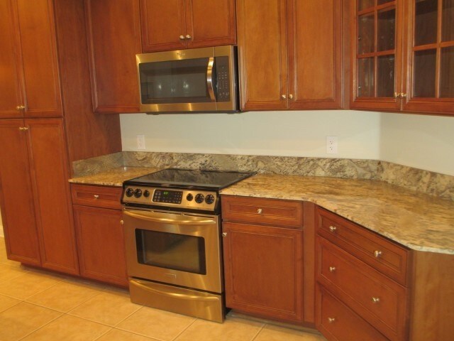 Building Photo - 714 Dove Creek Cir