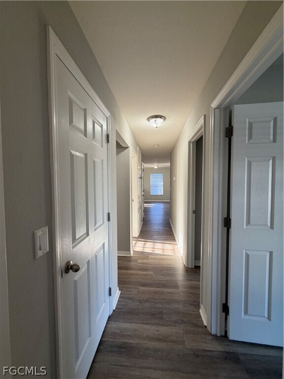 Building Photo - 4311 NE 23rd Pl