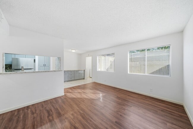 Building Photo - 11002 Hammerly Blvd