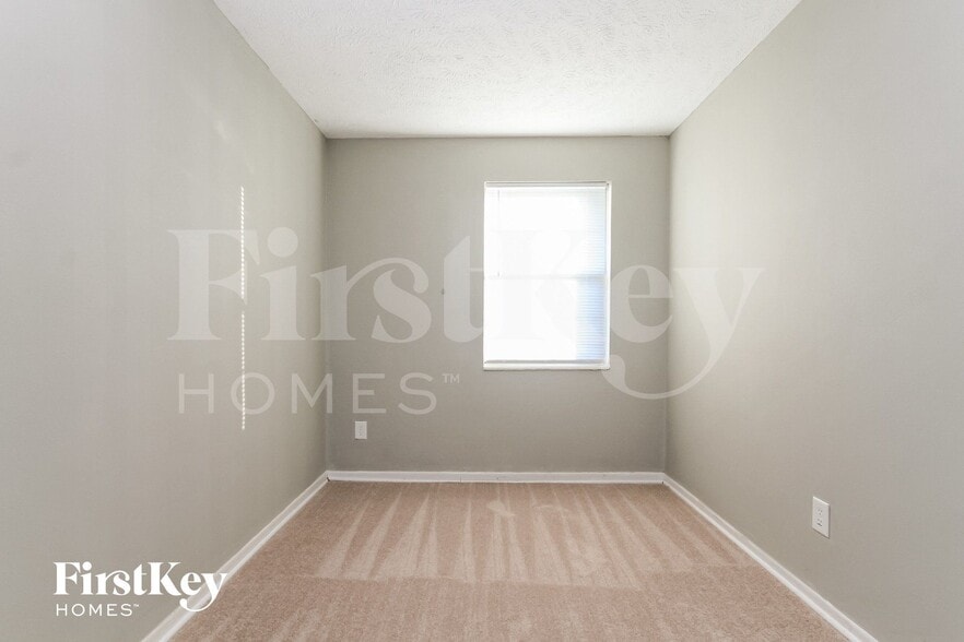 Building Photo - 3243 Eastbrooke Ct