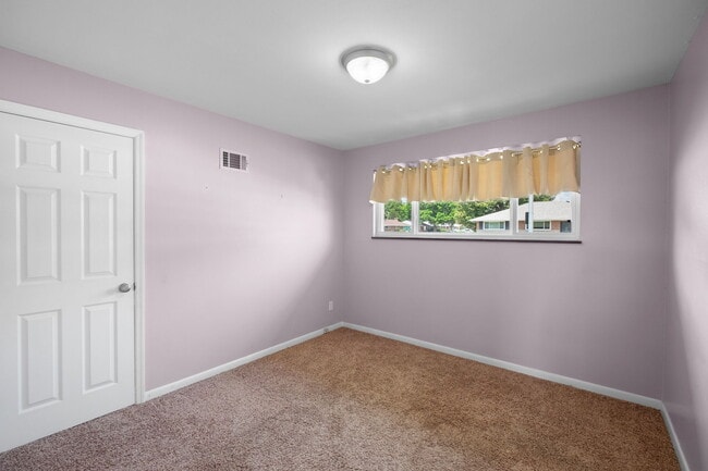 Building Photo - 4164 Kettler Rd