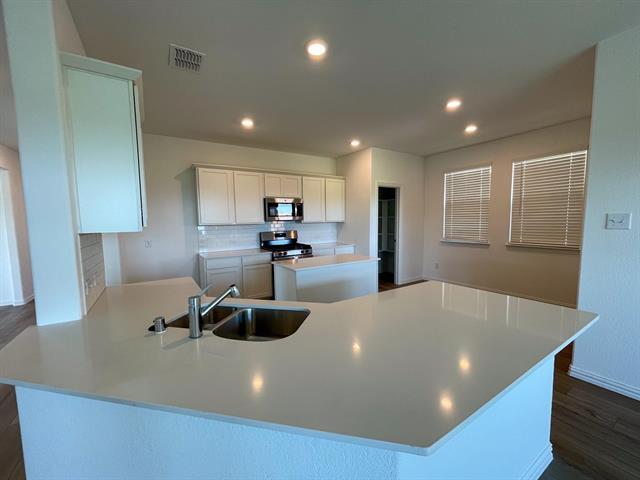 Building Photo - 3305 Tulip Poplar Trl