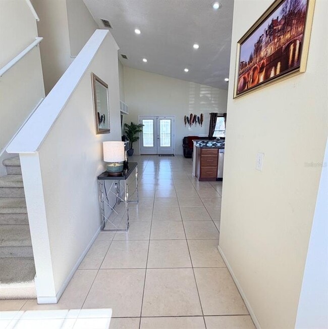 Building Photo - 106 Nazha Dr