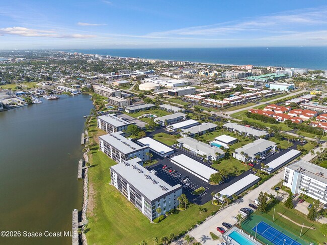 Building Photo - 3799 S Banana River Blvd