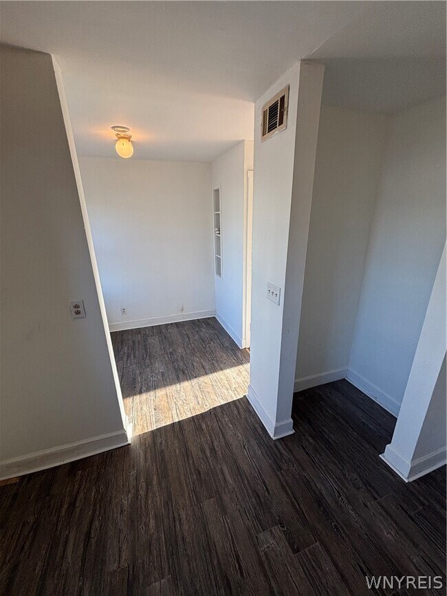 Building Photo - 396 Sudbury Rd