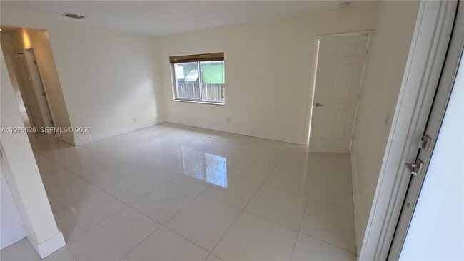 Building Photo - 5715 NW 6th Ave