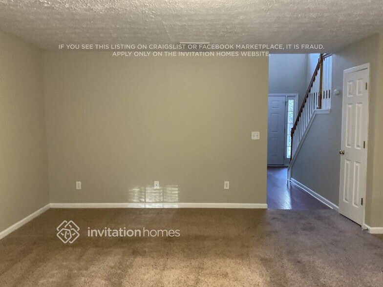 Building Photo - 5411 Skylar Creek Ln NE