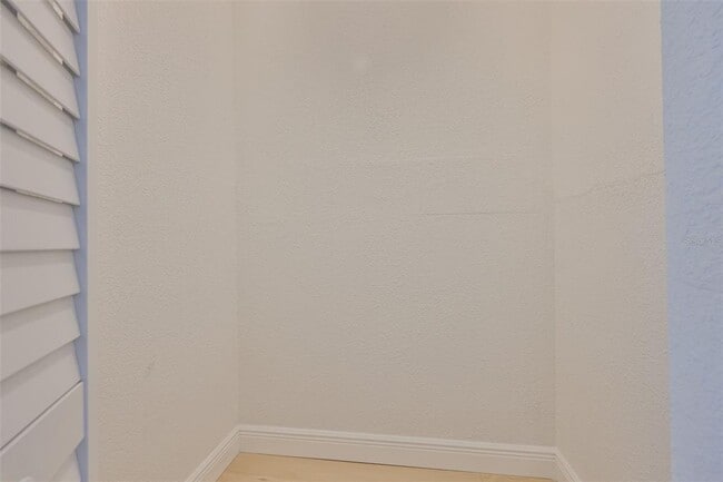 Building Photo - 829 18th St S