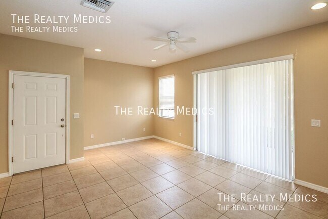 Building Photo - 5154 Fiorella Ln