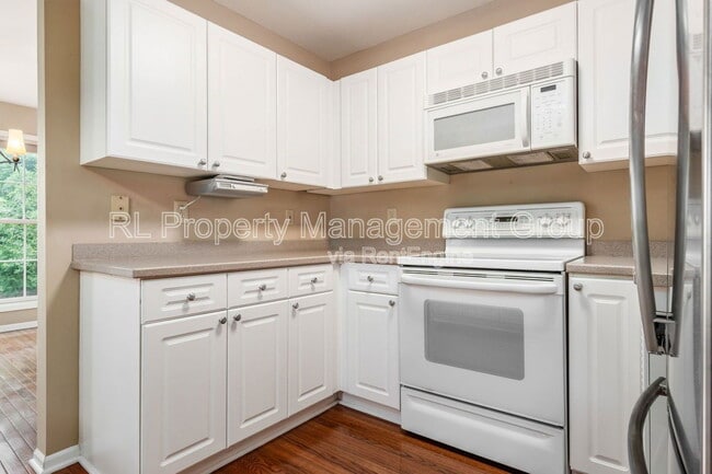 Building Photo - 484 Serenity Dr