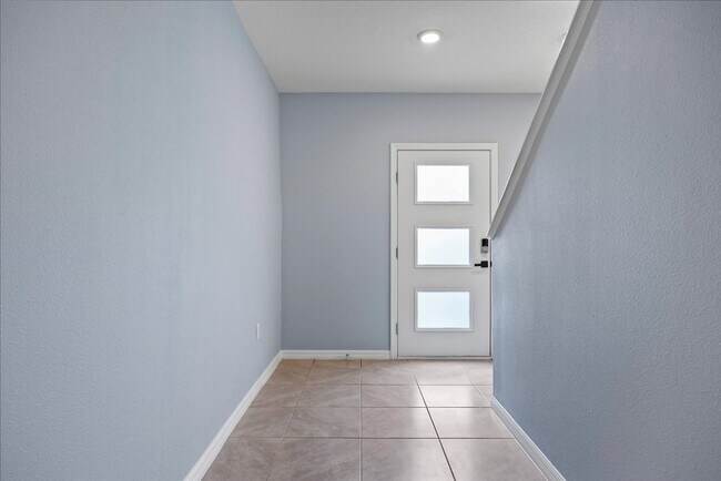 Building Photo - Smart Home - Solar Panels included at no e...