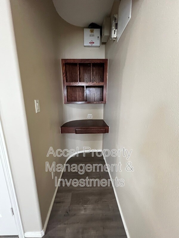 Building Photo - 1301 San Felipe Dr