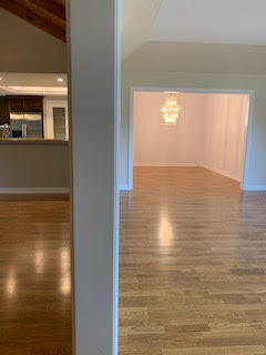 Building Photo - 6015 Oak Hill Dr