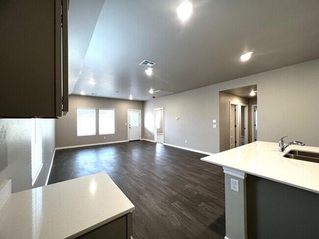 Building Photo - 2717 Dennis Drive