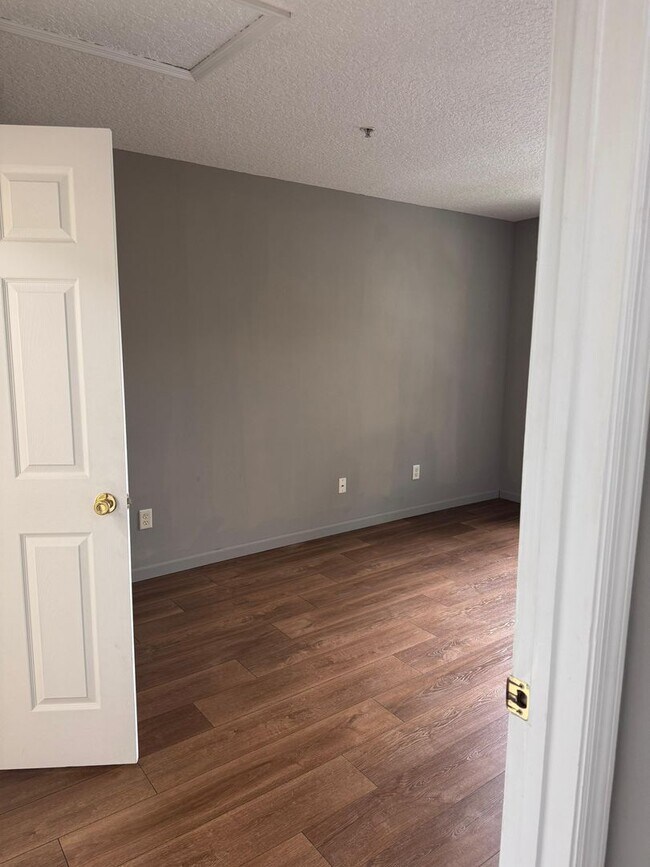 Building Photo - Updated 2BR/2BA Condo in Pine Ridge Club, Sanford