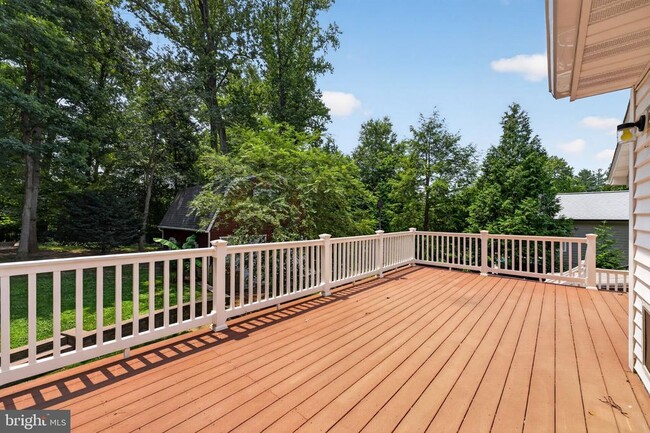Building Photo - 6443 Walters Woods Dr