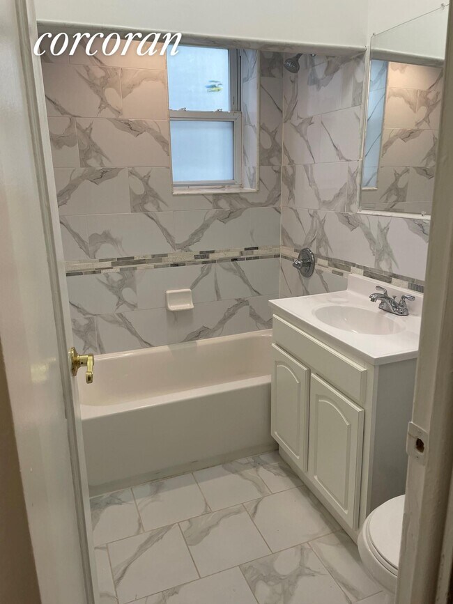 Building Photo - 60 Sterling St