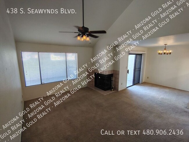 Building Photo - 438 S Seawynds Blvd