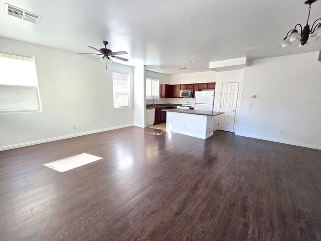 Building Photo - 2 Story 3 Bedroom House Durango and Farm