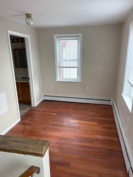 Building Photo - 46-101 E Hummelstown St