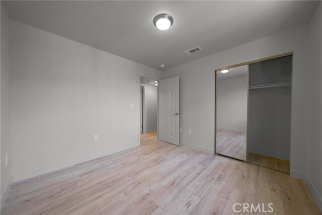 Building Photo - 236 W 84th Pl