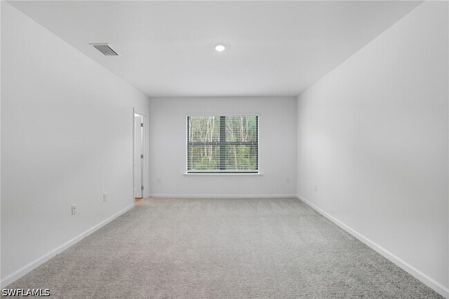 Building Photo - 27881 Radiant Ct